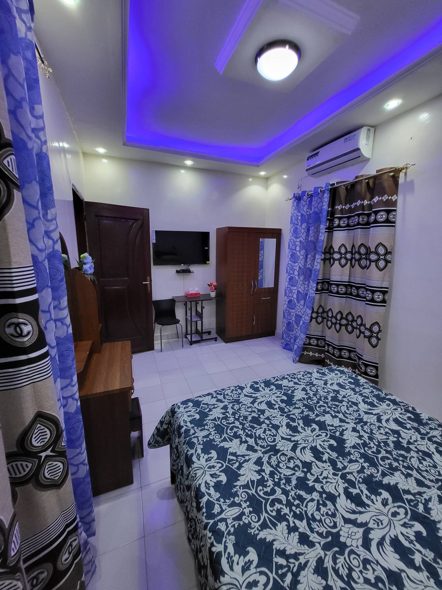 Chambre confortable dans un appartement 2 chambres à Dakar