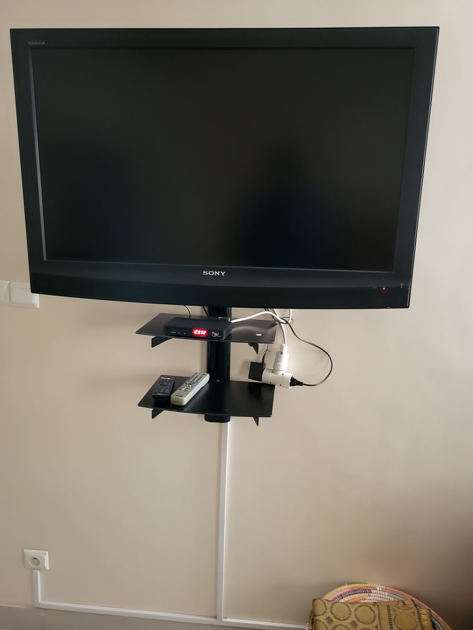 Télévision HD dans un appartement tout confort Dakar